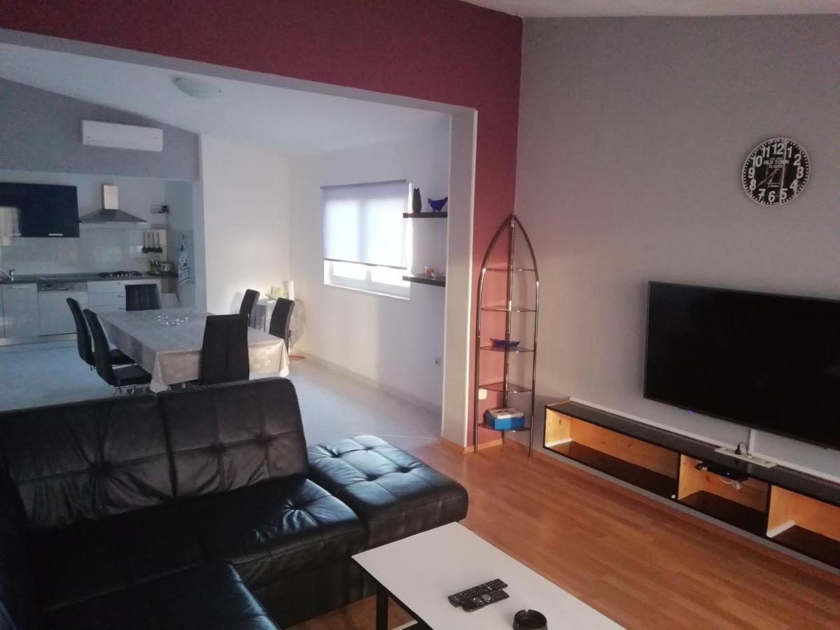 Apartment Viktoria Primošten Εξωτερικό φωτογραφία