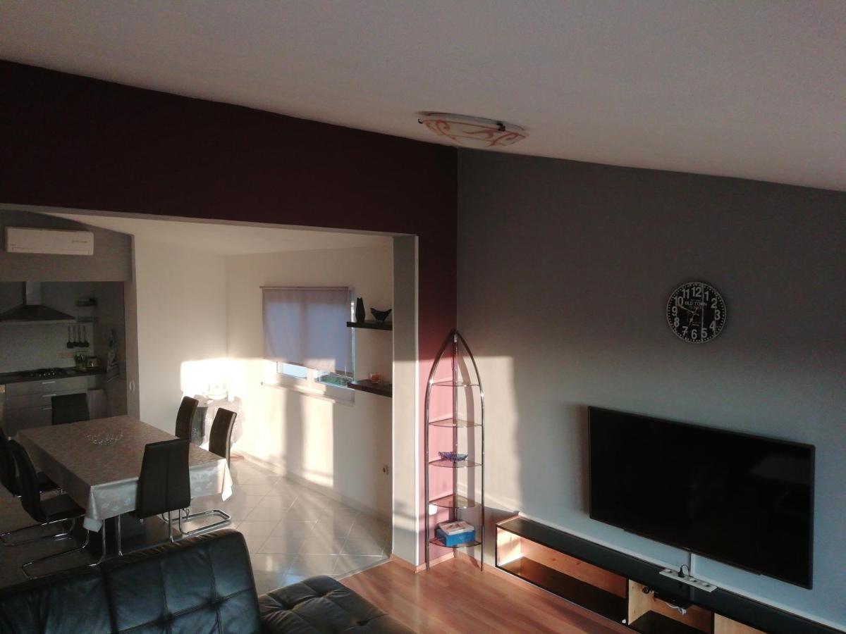 Apartment Viktoria Primošten Εξωτερικό φωτογραφία